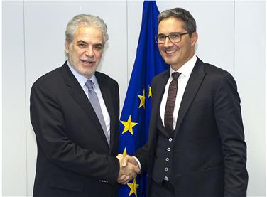 LH Kompatscher bei EU-Kommissar Stylianides - Foto: LPA/Horst Wagner