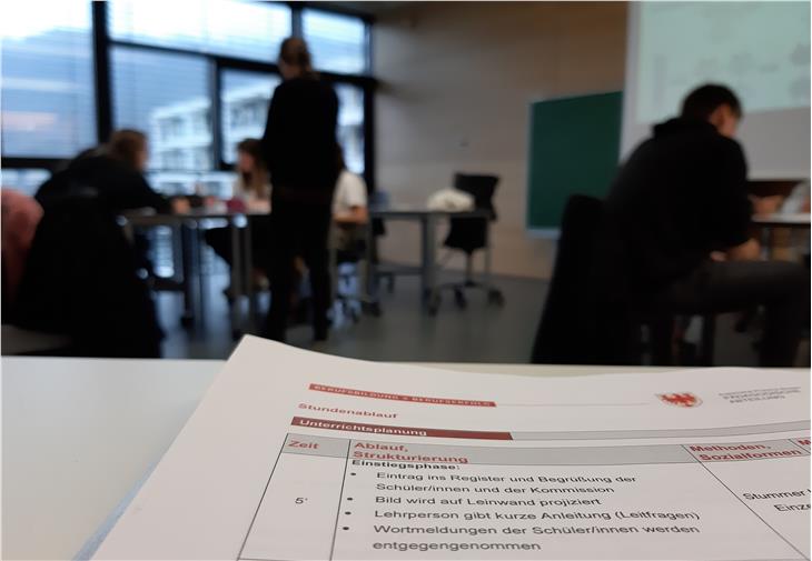 Lehrbefähigung für 35 Lehrkräfte der berufsbildenden Schulen - Foto: LPA