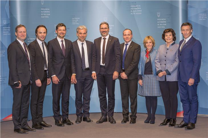 Morgen: Verkürzte Sitzung der Landesregierung vor der mittsommerlichen Pause - Foto: LPA/Oskar Verant