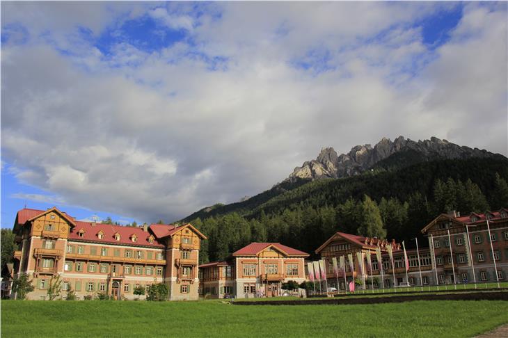 Für 60 Kinder beginnt in der Jugendherberge Toblach mit dem Euregio-Kulturzentrum das Euregio Summer Camp 2019 (FOTO: Euregio)