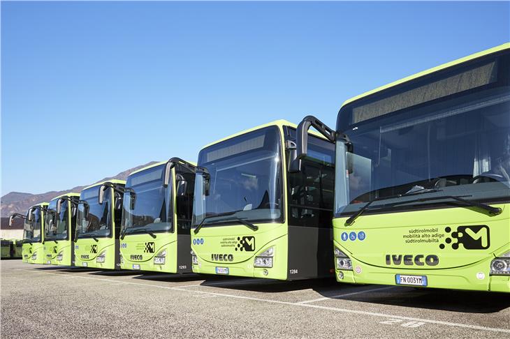 Bei mehreren Busverbindungen im Land kommt es zu geringfügigen Änderungen im Fahrplan. Foto: LPA