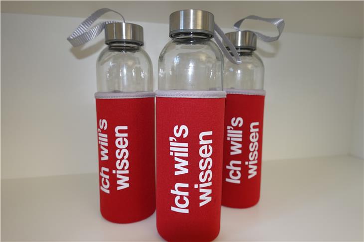 Trinkflaschen aus Glas anstatt aus Plastik - Foto: LPA/FS Neumarkt