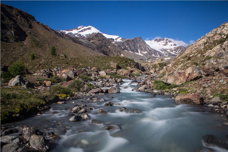 Der Nationalpark Stilfserjoch - im Bild der Cevedale - wird auf europäischer Ebene für seine Bemühungen für einen nachhaltigen Tourismus ausgezeichnet. (Foto: LPA/Alexander Maschler)