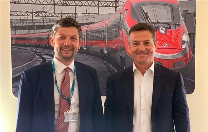 LR Daniel Alfreider mit Trenitalia-Vertreter Orazio Iacono (Foto: LPA)