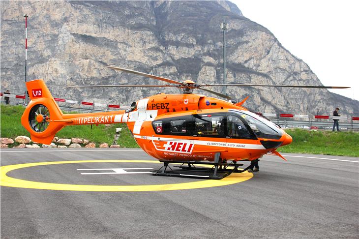 Zu den Hubschraubern an den Stützpunkten in Bozen und Brixen kommt ein weiterer Hubschrauber für die Flugrettung im Vinschgau hinzu. (Foto: HELI)