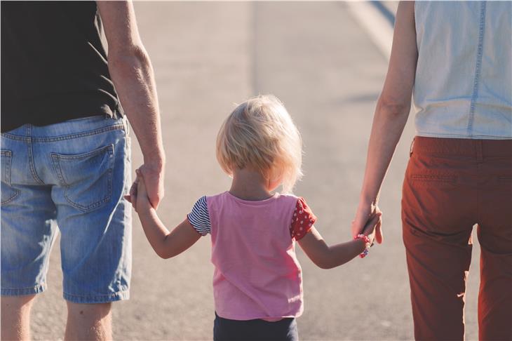 Die kostenlosen Vorbereitungskurse sollen Elternpaare dazu befähigen, eine bewusste Entscheidung zur Adoption zu treffen. (Foto: pixabay)