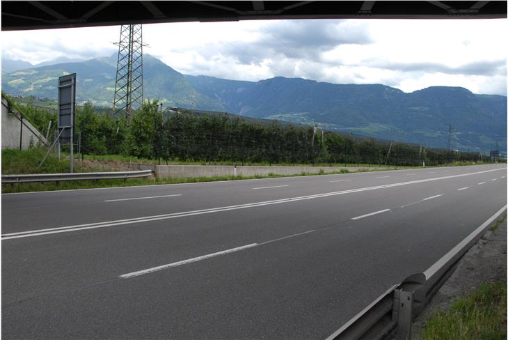 Bei Algund wird die Schnellstraße MeBo ausgebaut. (Foto: LPA)