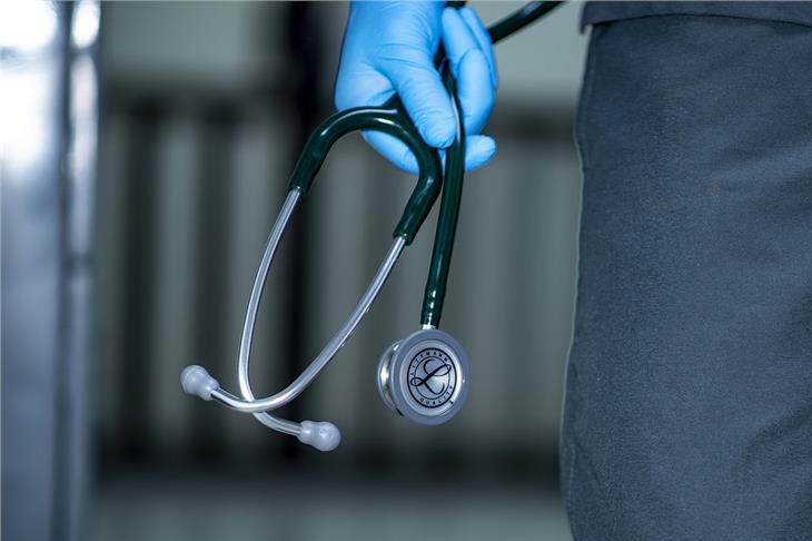 50 Ärzte und 50 Pfleger haben bei der Notfall-Stellenausschreibung des Sabes mitgemacht. (Foto: Pixabay)