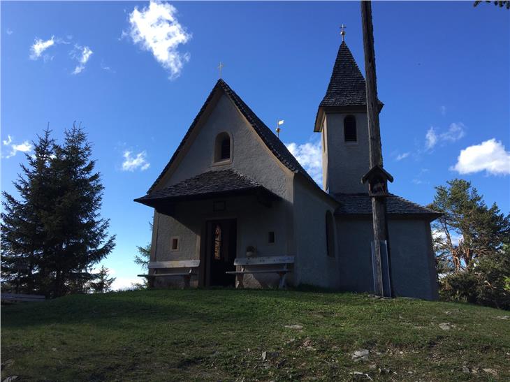 Mariahilf-Kirche auf dem Freienbühel in Afers bei Brixen (Foto: LPA/P.Benedict)