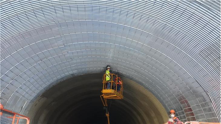 Bei der Sanierung wurde der Tunnel durch eine neue Auskleidung aus Stahlbeton verstärkt. (Foto: Landesamt für Straßenbau Mitte-Süd)