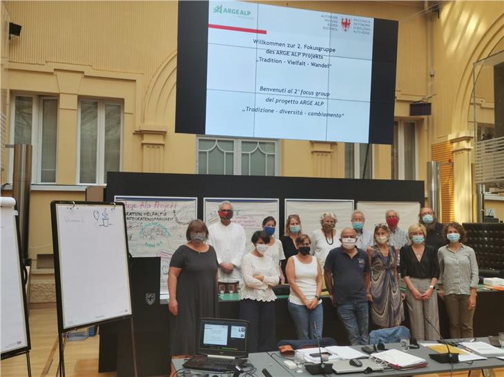 Das gestrige Arge-Alp-Fokusgruppen-Treffen im Landhaus in Bozen (Foto: LPA)