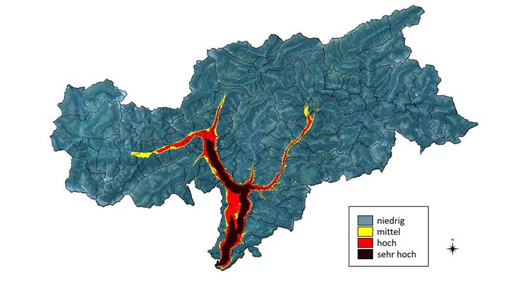 Übersicht über die Gebiete Südtirols mit einem hohen Risiko von Tigermücken-Brutstellen während der warmen Jahreszeit (Foto: LPA/Biologisches Labor der Landesagentur für Umwelt und Klimaschutz)