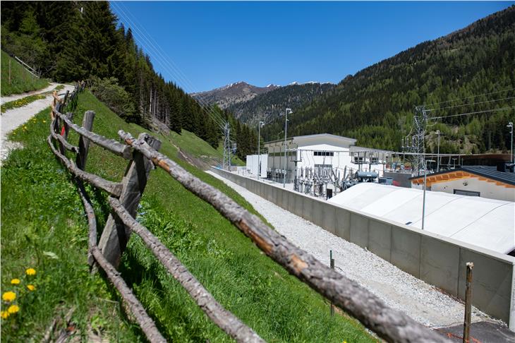 Das Umspannwerk der Edyna am Brenner (Foto: Land Tirol)