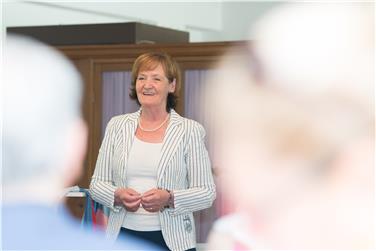 Landesrätin Martha Stocker lud für ihre Pressekonferenz zur Halbzeit der Amtsperiode in die Sozialgenossenschaft Akrat.