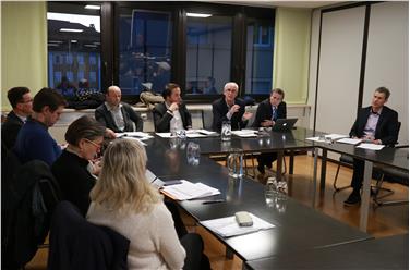 Die Landeskommission für Berufsbildung unter dem Vorsitz von LR Philipp Achammer hat vor Kurzem die Ausbildungspläne für das Schuljahr 2017/18 genehmigt. Foto: LPA/Ingo Dejaco