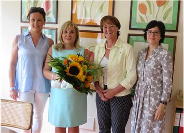 Von links nach rechts: Karolina Benedetti, Liana Zancanella, Landesrätin Martha Stocker und Petra Frei, Direktorin des Amtes für Kinder- und Jugendschutz und soziale Inklusion - Foto: LPA/Franco Grigoletto