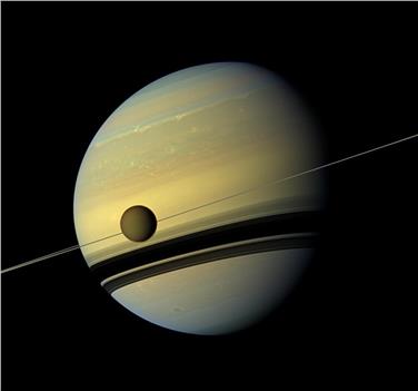 Die Raumsonde Cassini erreicht nach zwei Jahrzehnten im Weltall ihr Ende und wird am Freitag, 15. September in die Atmosphäre des Saturn stürzen - Foto: NASA