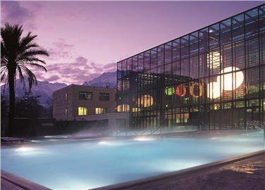 Während das Land stest für die tilgung des Darlehens der Therme aufgekommen ist, finanziert nun die Gemeinde Meran einen Eweiteurungsbau. Foto. Therme Meran/Tappeiner