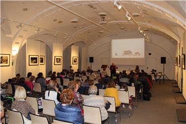 Großes Interesse für Kulturthemen beim heutigen Tag der offenen Tür im Kulturzentrum "Trevi" in Bozen - Foto: LPA