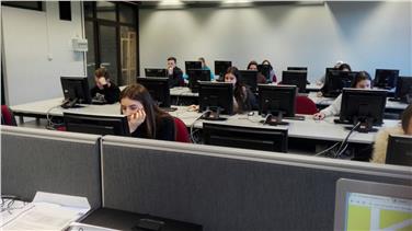 In der kommenden Woche fällt an den deutschen und ladinischen Schulen der Startschuss zur Italienischolympiade - Foto: LPA/Schulamt