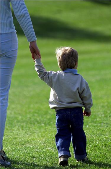 In einem Palliativzentrum für Kinder geht es nicht nur um die Betreuung der betroffenen Kinder, sondern auch um psychologische Unterstützung für die Familien und die Geschwister - Foto: LPA