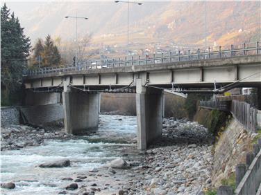 Die Arbeiten zur statischen Verstärkung der MeBo - Brücke in Algund wurden vor kurzem abgeschlossen (Foto: LPA/Abteilung Tiefbau)