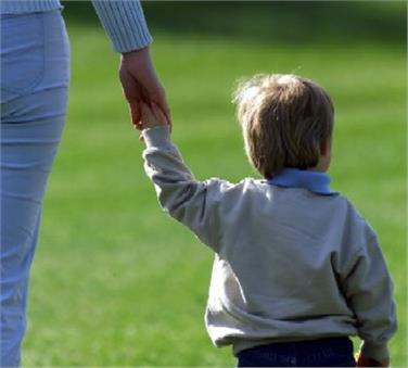 In novembre inizia un corso di preparazione per coppie aspiranti all'adozione organizzato dal Servizio Adozioni Alto Adige