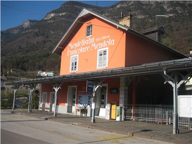 Anche il risanamento della stazione a valle della funicolare della Mendola tra i progetti per il 2018 di STA (Foto USP/STA)