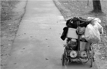 Nel corso del 2017 sono stati rilevati complessivamente 2.700 contatti con persone che vivono sulla strada, mentre nel 2018 tali contatti sono stati 2.200 Foto: USP/pixabay