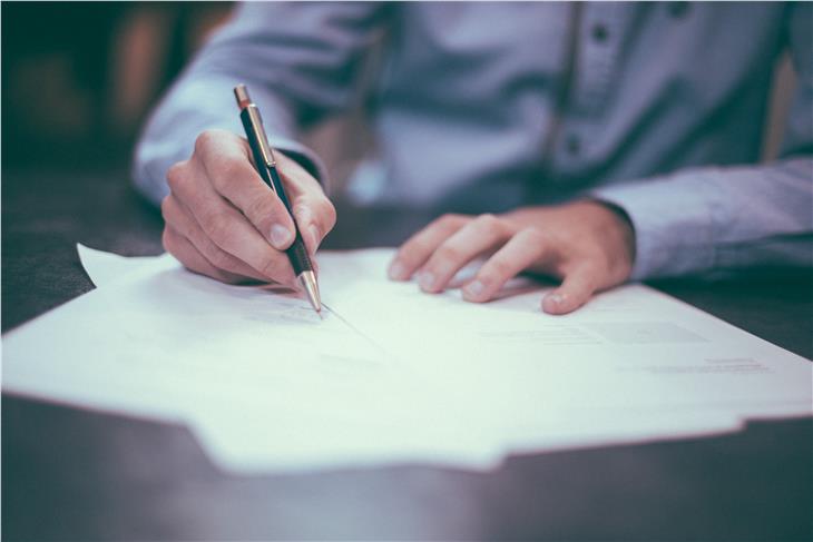 Domande entro il 4 ottobre per partecipare ai corsi di formazione per segretario comunale (Foto www.unsplash.com)