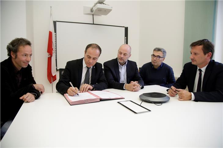 Intesa per l'informazione nelle scuole: Angelucci, Vettorato, Keller, Cerone e Gullotta (Foto: ASP/Thomas Laconi)