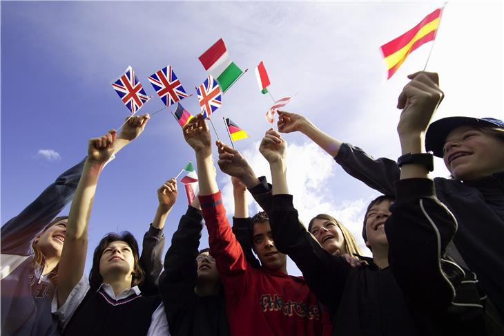 Via libera della Giunta al concorso di idee per promuovere il plurilinguismo (foto ASP)