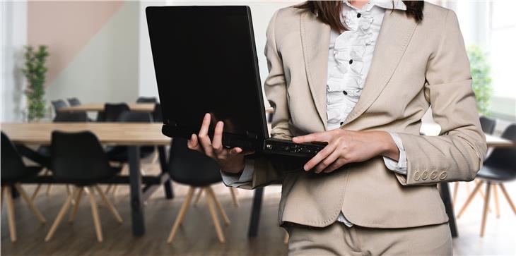 Commissione pari opportunità per le donne e Servizio donna offrono alle donne servizio di consulenza legale gratuito su diritto di famiglia e problematiche femminili (Foto: ASP/pixabay)
