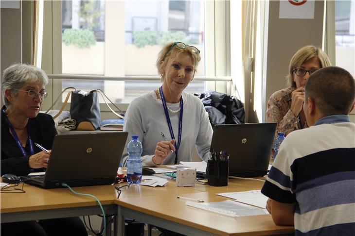 Riprendono in sicurezza gli esami di bi- e trilinguismo. (Foto: ASP)