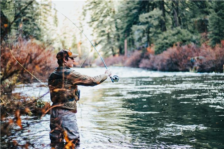 Iscrizioni entro il 27 agosto per l'esame di pesca (Foto unsplash.com)