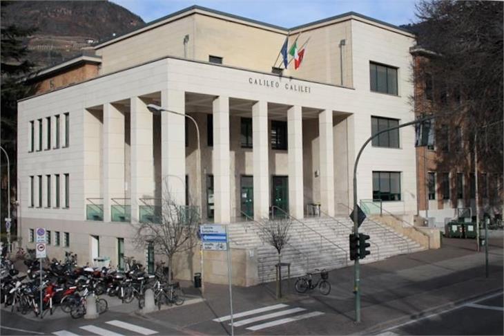 Tamponi per 13 classi dell'Istituto "Galilei" di Bolzano (Foto: IIS Galilei)