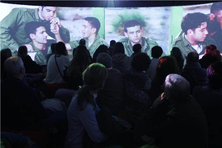 Spettacolo multimediale al Centro Trevi. Le domande per attività culturali vanno presentate entro lunedì primo febbraio. (Foto ASP)