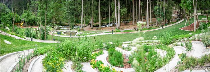 Il percorso idroterapico Kneipp lungo rio Scaleres a Varna, meta molto apprezzata per le escursioni, sarà ampliato e così lo spazio verde pubblico aumenterà di quasi 8.000 metri quadri. (Foto: ASP/Comune Varna)