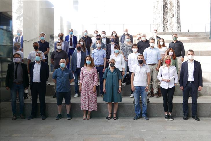 I partecipanti al corso sulla mobilità sostenibile (Foto: STA/Margit Perathoner)