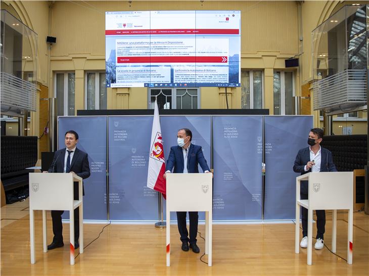 MADlene” è la nuova piattaforma sulla quale gli aspiranti docenti possono inserire il proprio curriculum e metterlo a disposizione delle scuole (Foto ASP/Fabio Brucculeri)