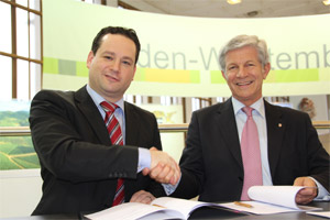 L'assessore Hans Berger ed Alexander Bonde, ministro dell’agricoltura del Baden-Württemberg