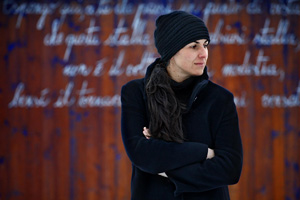 La poetessa gardenese Roberta Dapunt (Foto: Daniel Töchterle)