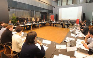 Gestione del traffico attraverso le Alpi: una trentina di esperti elaborano una strategia congiunta. (Foto: USP/A.Pertl)