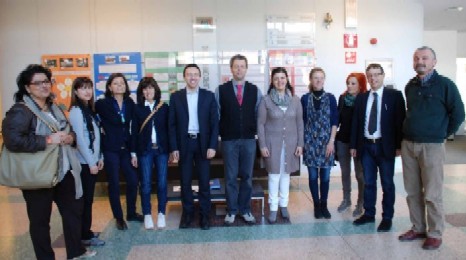 L'assessore Tommasini, la sovrintendente Minnei ed il direttore di Ripartizione Roncat nel corso della visita