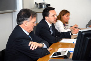 Il vicepresidente della Provincia Christian Tommasini ha introdotto il seminario dedicato all'educazione permanente (FOTO: USP/B.Ravanelli)