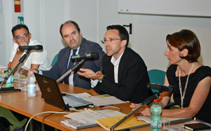 L'intervento dell'assessore Christian Tommasini durante l'incontro con il mondo della cultura italiana