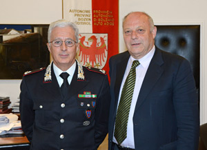 Il generale Nedo Lavagi con il presidente Luis Durnwalder