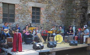 Il gruppo "Tun na kata 2" in concerto il 5 agosto in minera