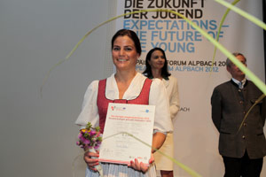 Karen Putzer ha vinto la prima edizione del premio Euregio dedicato a giovani ricercatori