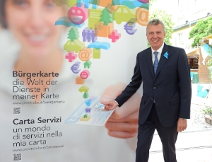 Nuova immagine, nuovi servizi: l'assessore Roberto Bizzo presenta il rilancio della Carta dei servizi